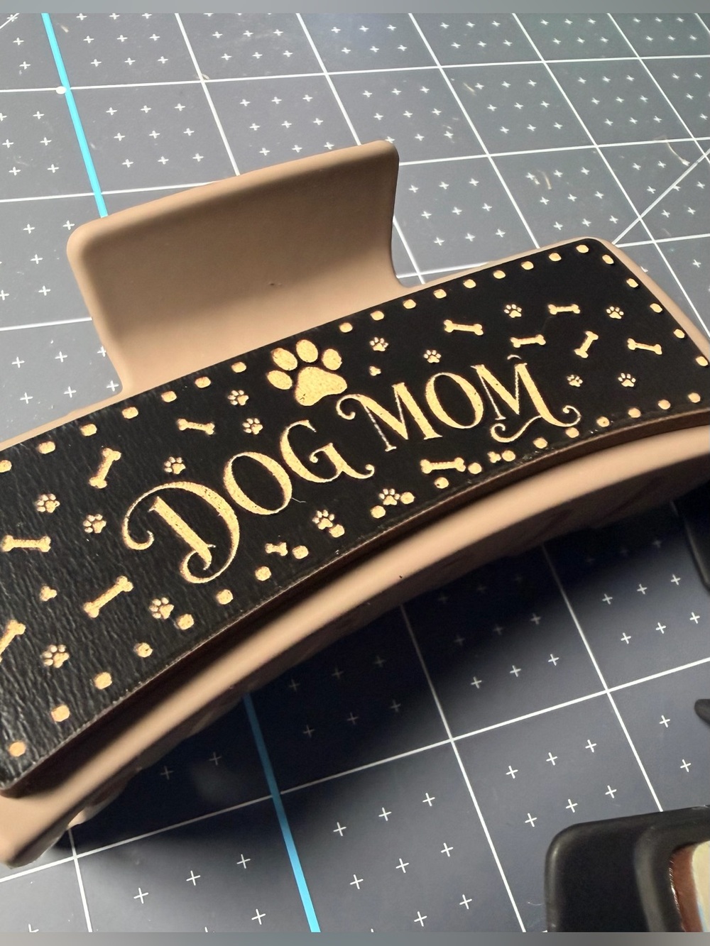 2 Hand crafted customizable wood hair clips - Picture 7 of 16